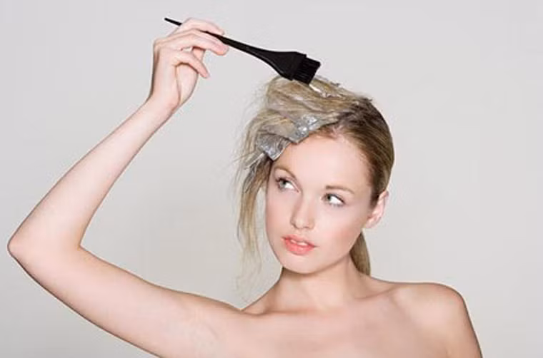 Kết quả là, những người thường xuyên tiếp xúc với thuốc nhuộm có mức toluidine trong máu cao. Họ cũng là đối tượng dễ đối diện với nguy cơ ung thư bàng quang.