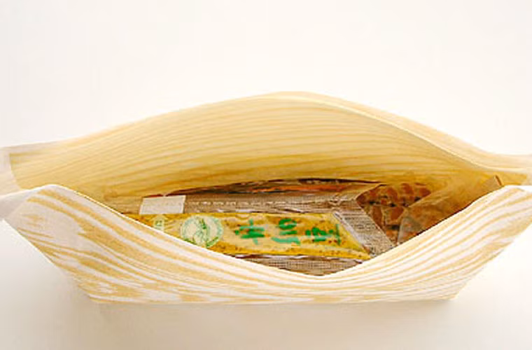 Người Nhật tỏ ra vô cùng sáng tạo khi sấy khô, đóng gói natto để ăn như một món snack.