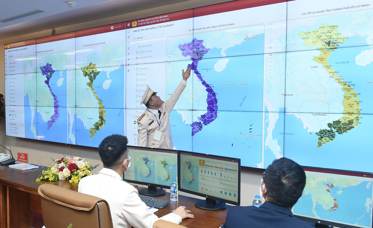 Nguoi dan co duoc xem thong tin ca nhan trong co so du lieu quoc gia?