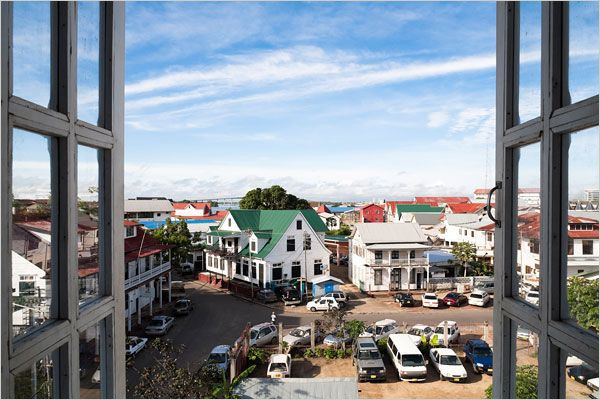 Trên bản đồ du lịch thế giới, Suraname chưa được nhiều người biết đến. Vì vậy đây là một vùng đất chứa đựng rất nhiều điều bất ngờ dành cho những du khách muốn khám phá điều mới mẻ...