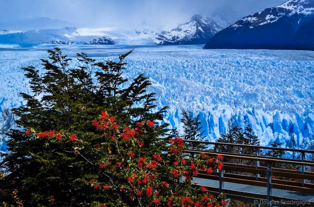 Được mệnh danh là vương quốc băng giá, nơi đây có khung cảnh tuyệt đẹp, là điểm du lịch nổi tiếng thế giới, dành cho những người đam mê khám phá thiên nhiên.