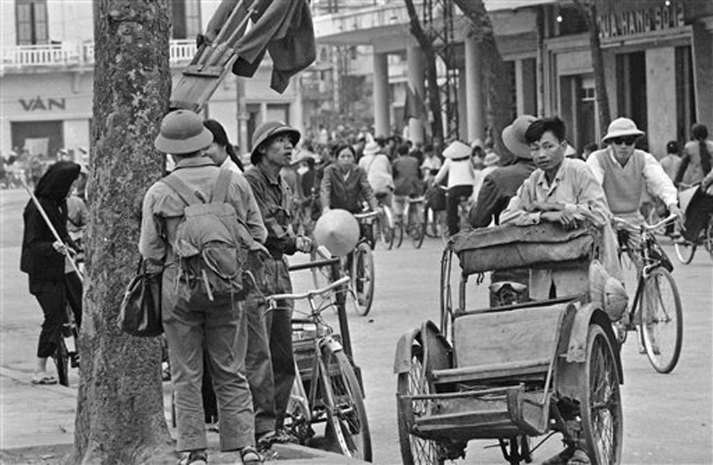 Cuoc song o Ha Noi nam 1973 qua anh cua Horst Faas (1)