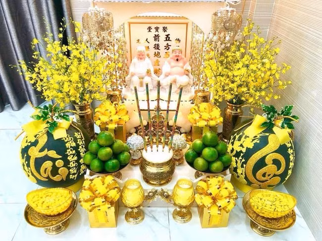 Đúng ngày vía Thần Tài, đặt thứ này lên bàn thờ, cả năm xin gì được nấy Dung ngay via Than Tai, dat thu nay len ban tho, ca nam xin gi duoc nay