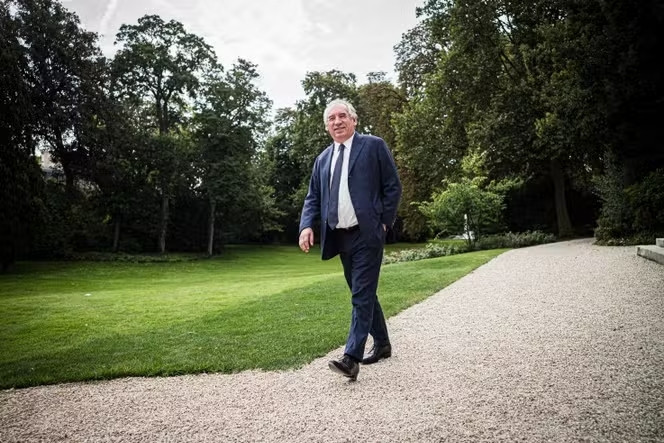 Tổng thống Pháp Macron bổ nhiệm thủ tướng mới Tong thong Phap Macron bo nhiem thu tuong moi