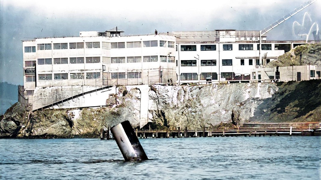 Đây là nơi giam giữ những tù nhân được coi là nguy hiểm nhất, với hệ thống những buồng giam cách ly có mức độ an ninh cao nhất