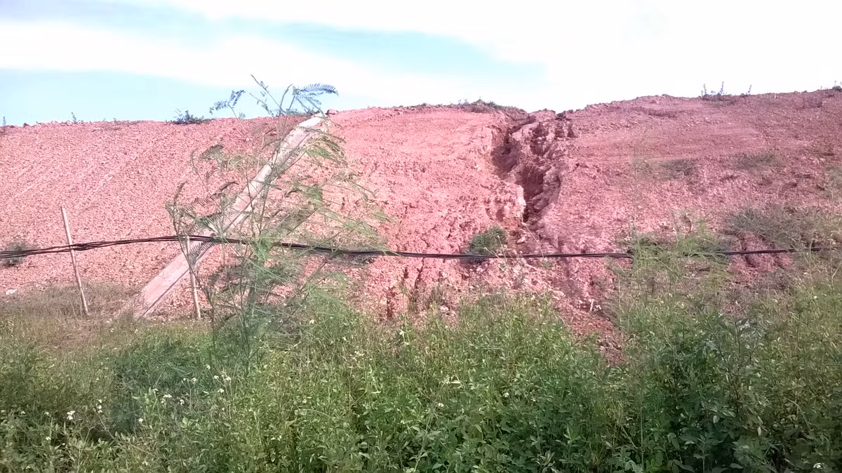 Theo chủ đầu tư - Tổng công ty Phát triển hạ tầng và Đầu tư tài chính Việt Nam (Vidifi), đến nay tổng giá trị giải ngân của các gói thầu xây lắp chính khoảng hơn 12.174 tỷ đồng, đạt khoảng 68,6% giá trị hợp đồng xây lắp. Chủ tịch Vidifi Đào Văn Chiến cho biết, hiện công tác giải phóng mặt bằng về cơ bản đã hoàn thành trên toàn tuyến. Tuy nhiên một số điểm vẫn còn tồn công trình hạ tầng kỹ thuật chưa di chuyển ở các khu vực thuộc huyện Yên Mỹ - Hưng Yên, Thanh Hà, Gia Lộc - Hải Dương, Kiến Thụy, Dương Kinh, Hải An - Hải Phòng.