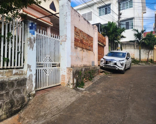 Đắk Lắk: Một học sinh cấp 2 bị nhóm học sinh khác đánh hội đồng - Hình 2 Dak Lak: Mot hoc sinh cap 2 bi nhom hoc sinh khac danh hoi dong-Hinh-2