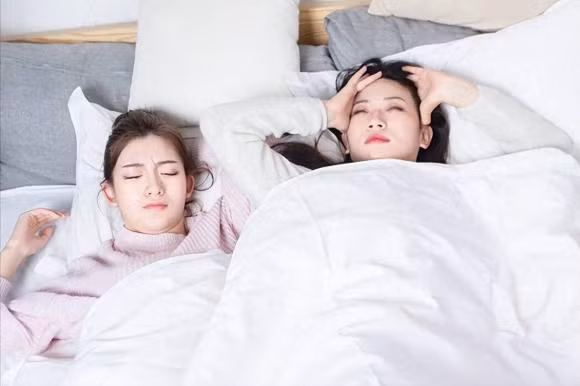 Nam mo thay nguoi than da khuat la tot hay xau?