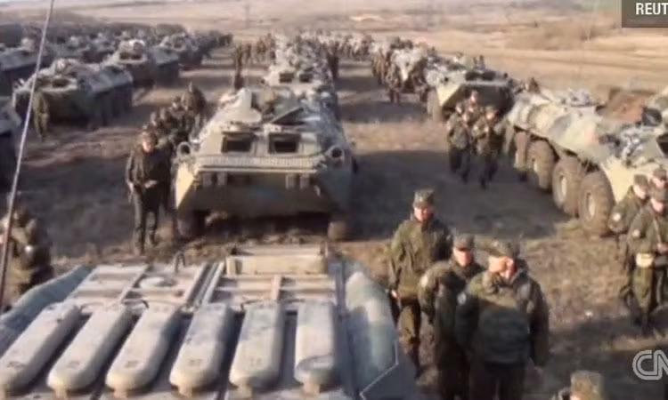 Hình ảnh một buổi tập của các quân nhân Ukraine.