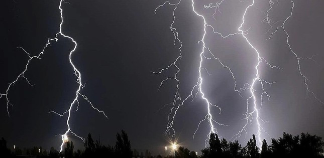 Hon 20 nguoi thiet mang vi set danh o An Do