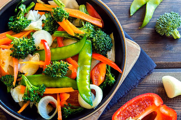 Xao rau cho ngay vao chao la sai lam lon