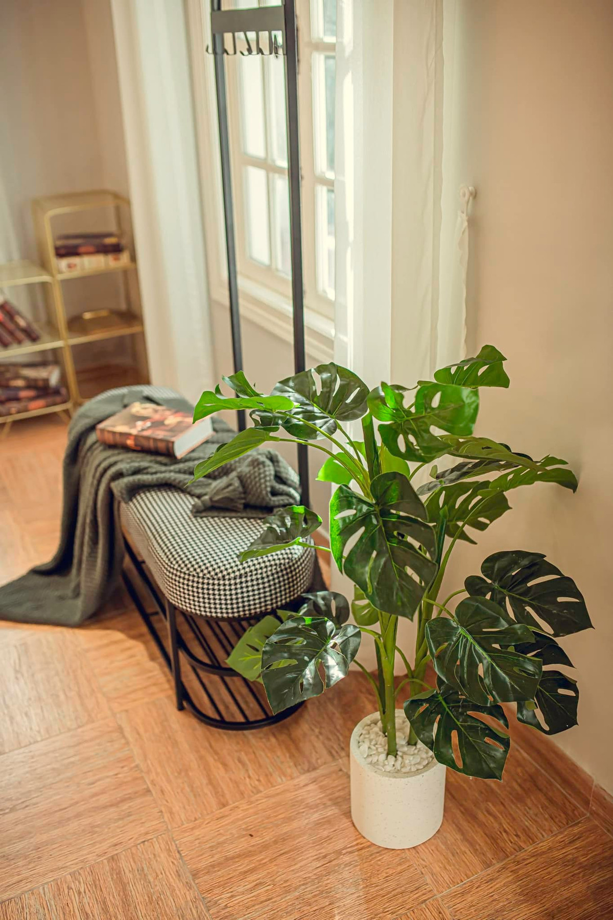 Biet thu chau Au 20 tuoi o Da Lat hoa xu so than tien-Hinh-13