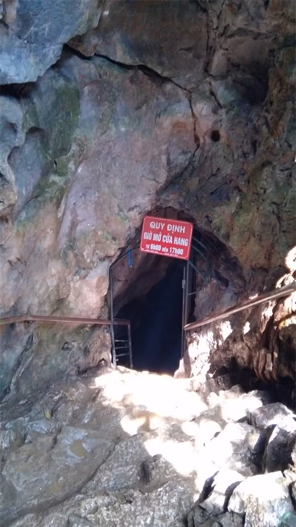 Bí ẩn 'bể xương người' tại ngôi chùa nghìn năm tuổi xứ Đoài ảnh 1