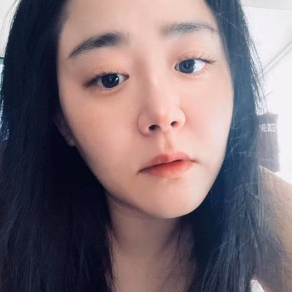 2 my nhan bien doi ra sao sau 18 nam dong 