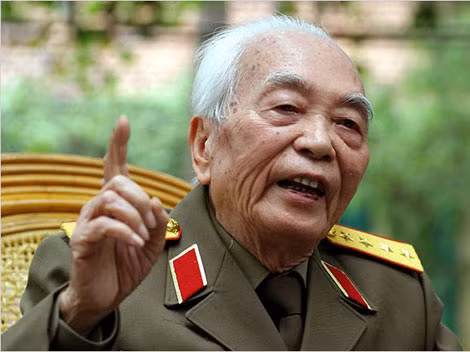 Đại tướng Võ Nguyên Giáp.