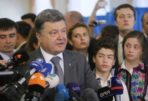 Tân Tổng thống Ukraine Petro Poroshenko. Tân Tổng thống Ukraine Petro Poroshenko.