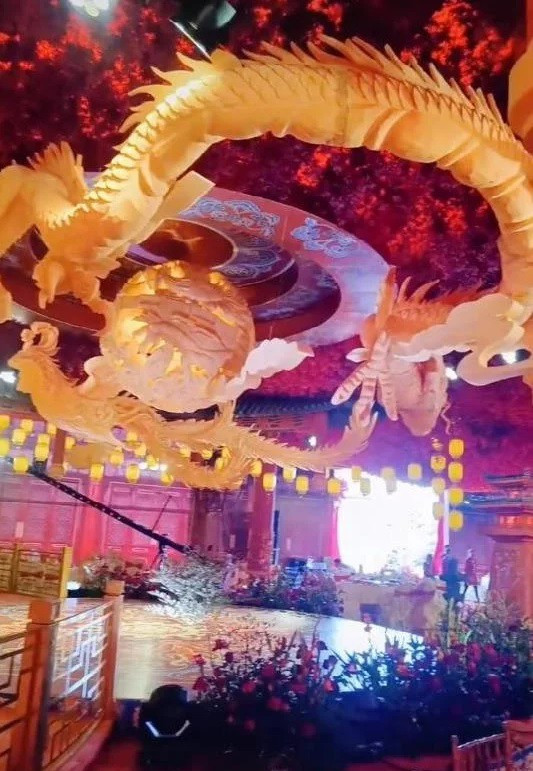 Dan mang Trung Quoc choang ngop voi dam cuoi tieu ton 210 trieu NDT-Hinh-4