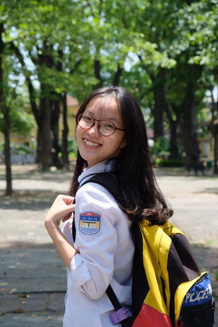 Chan dung nu sinh tai sac cua Hoc vien Ngoai giao-Hinh-2