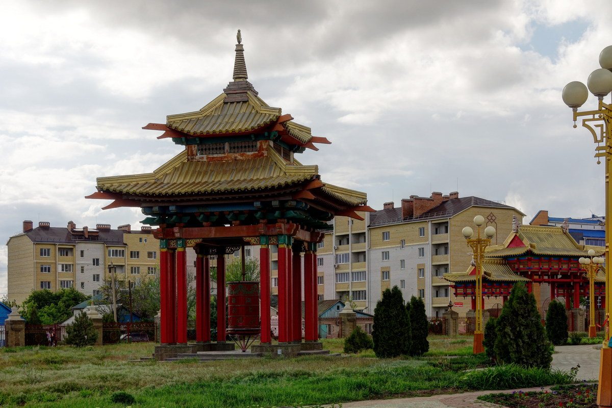 Phật giáo Tây Tạng là tôn giáo truyền thống, được người Kalmyk thực hành cho đến nay. Ảnh: Wikipedia.