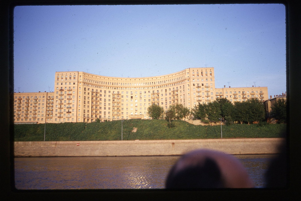 Tòa nhà chung cư Rostovskaya Naberezhnaya.