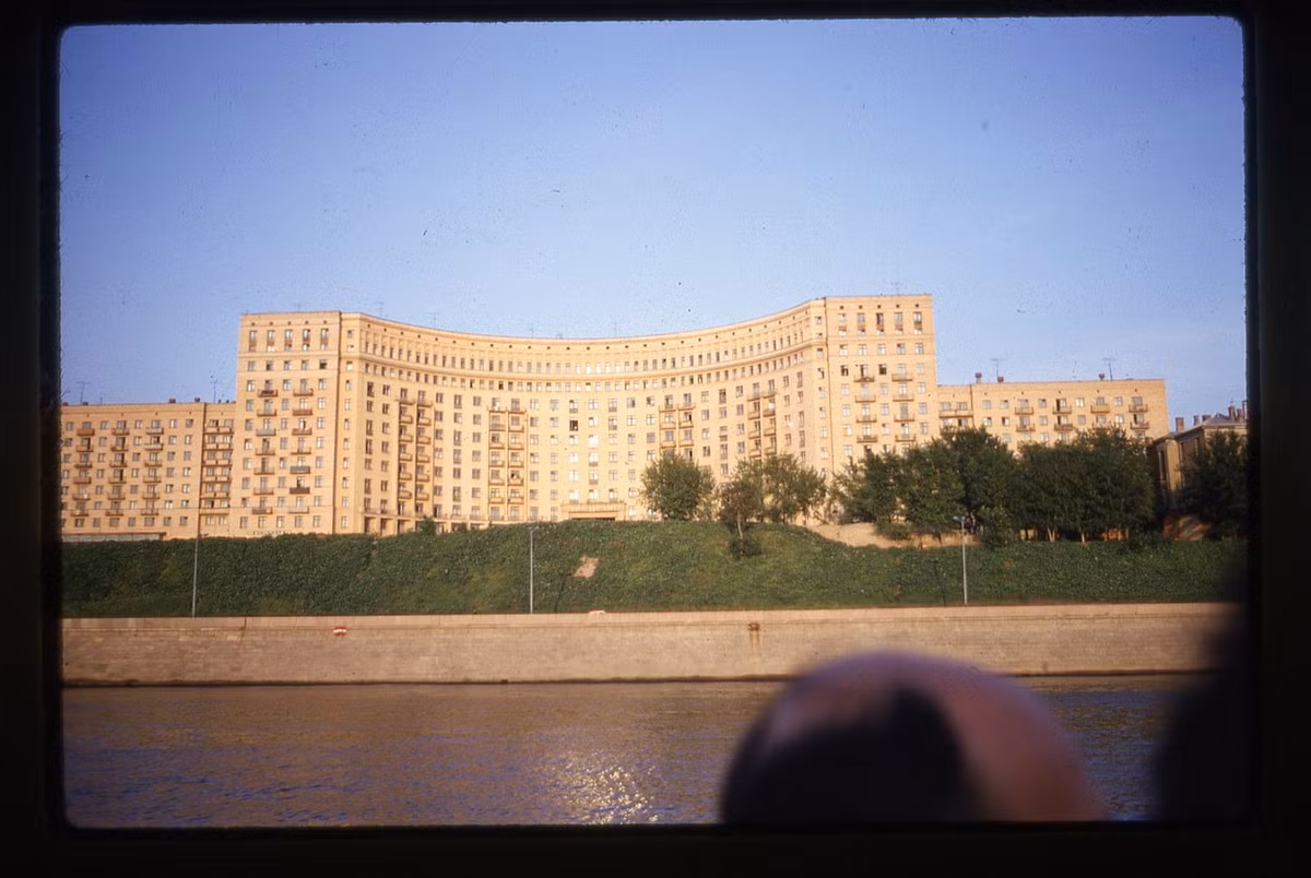 Tòa nhà chung cư Rostovskaya Naberezhnaya.