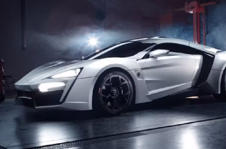  Triển lãm ô tô thường niên Quatar, Doha thu hút hơn 120.000 lượt khách tham gia vào ngày 29/1 đến 2/2 năm nay. Đây cũng là triển lãm đánh dấu bước đi đầu tiên của hãng W Mortor (một công ty mới cua Ả Rập) ra mắt siêu xe Lykan Hypersport với động cơ 750 mã lực. Giá khởi điểm của chiếc xe là 3,4 triệu USD.