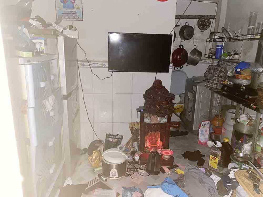 Hien truong phong tro bon nguoi trong mot gia dinh tu vong do ngat khi