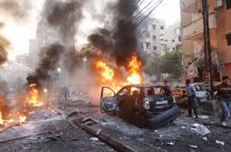 Ngày 8/3/1985: Vụ đánh bom xe ô tô xảy ra tại Beirut, Lebanon khiến 45 người thiệt mạng, 175 người bị thương. Mục tiêu của vụ đánh bom trên được cho là một giáo sĩ Hồi giáo Shia cực đoan Sheikh Muhammad Husain Fadlallah.