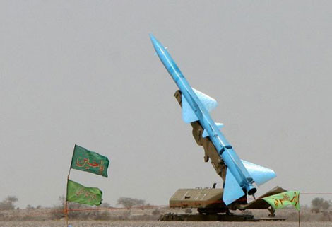 Iran tuyên bố đã tích hợp tên lửa Sayyad 2 (Iran nhái mẫu tên lửa S-75 Dvina Nga) vào hệ thống S-200.