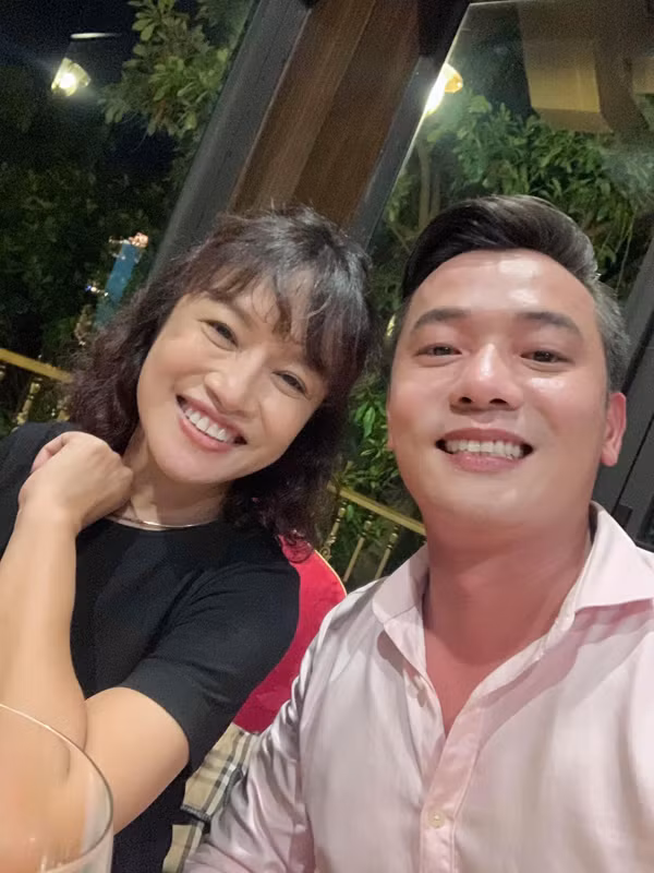 Vo dep con xinh cua Hong “chim lon” trong 