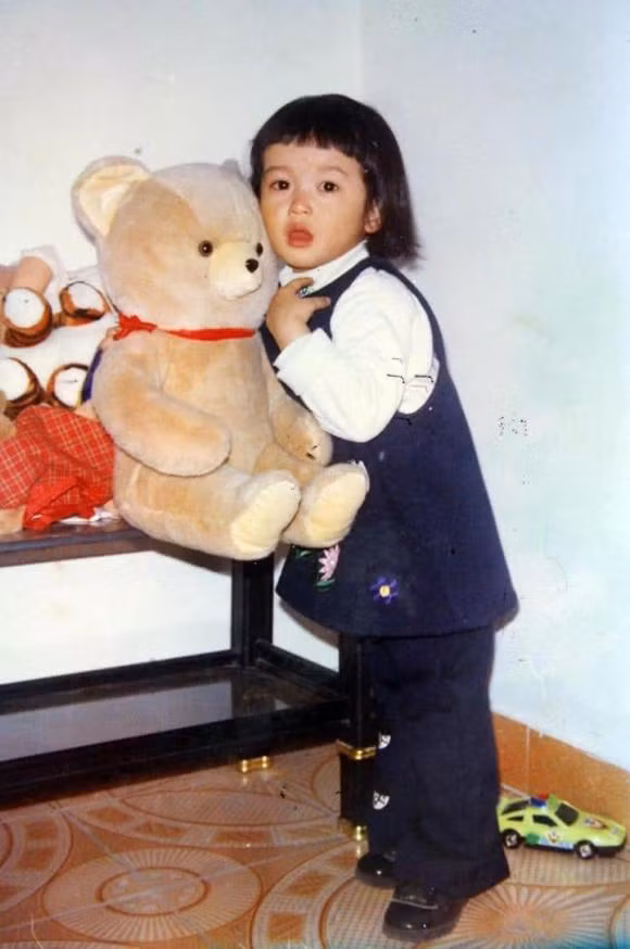 A hau Huyen My he lo loat anh hiem cach day 24 nam-Hinh-3