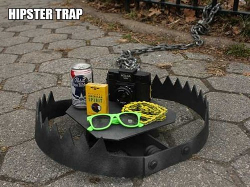 Cẩn thận sập bẫy.