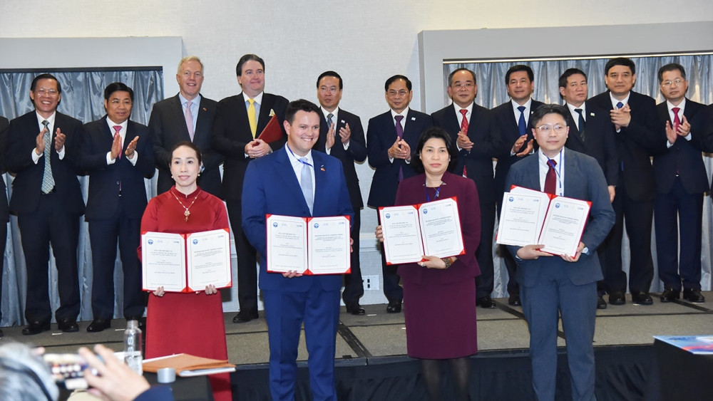 Thành công tham dự APEC 2023 và song phương tại Hoa Kỳ: Nâng tầm vị thế Việt Nam - Hình 9 Thanh cong tham du APEC 2023 va song phuong tai Hoa Ky: Nang tam vi the Viet Nam-Hinh-9