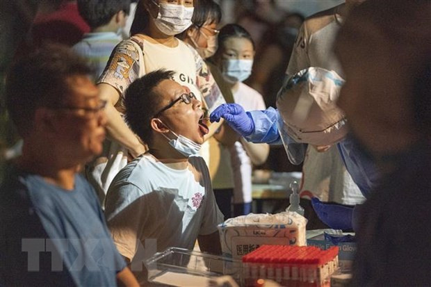 Trung Quoc ghi nhan so ca mac moi COVID-19 cao nhat 6 thang qua