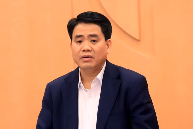 Chu tich Ha Noi sap quyet dinh ngay hoc sinh di hoc tro lai