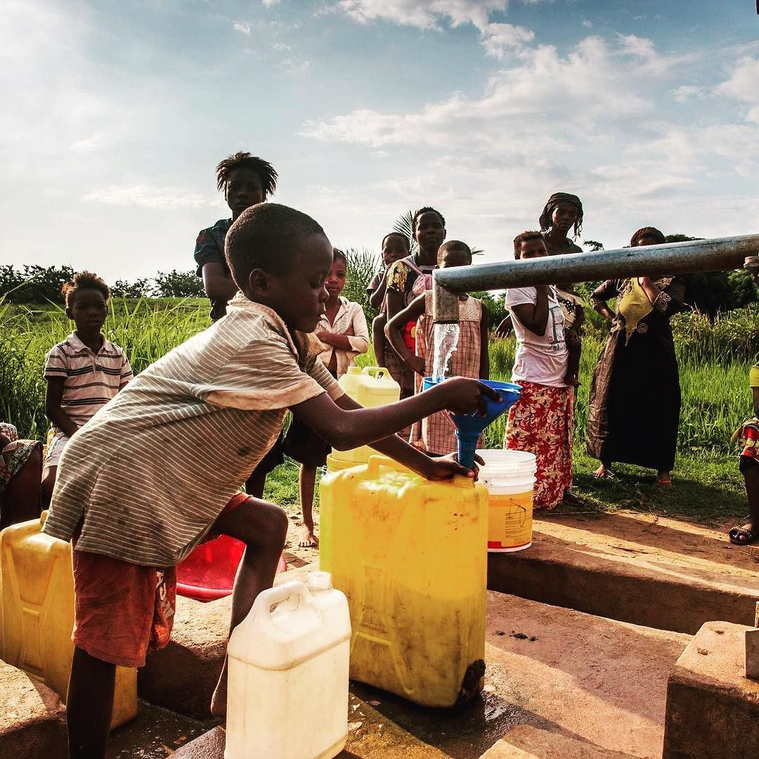 Ngày nay, các tiến bộ y học đã làm giảm sự tàn phá của bệnh tả. Nhưng căn bệnh này vẫn hoành hành ở nhiều khu vực thuộc châu Phi và châu Á, trong đó có của Việt Nam.