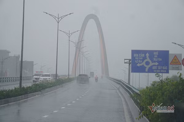 Du bao thoi tiet 6/10, Trung Bo co noi mua rat to