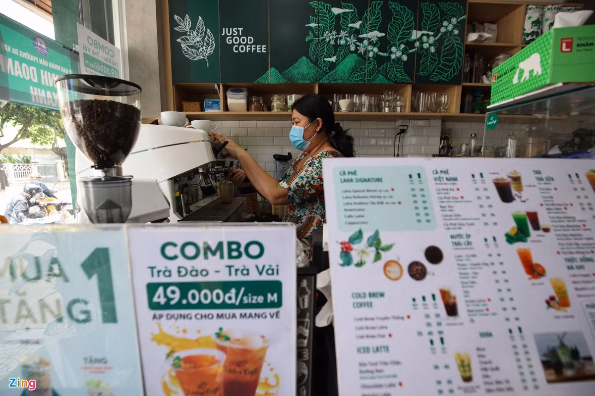 De xuat TP.HCM cho hang quan an uong phuc vu tai cho den 21h