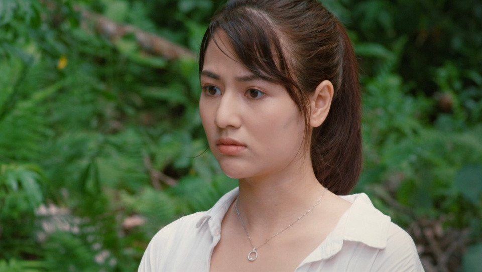 Chuyen con dau tron trong tu quan ao tren song gio vang gay tranh luan