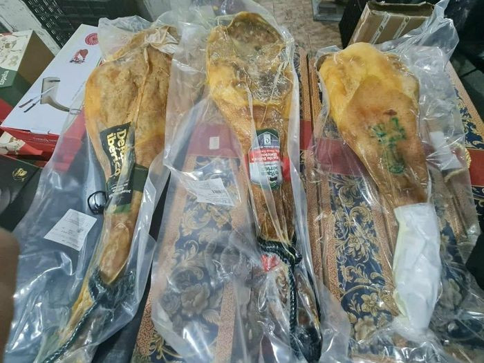 Su that ve dui heo muoi Tay Ban Nha ban tai Viet Nam