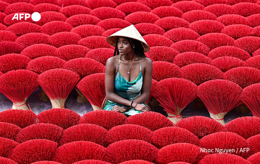 Trả lời phỏng vấn AFP, chị Catherine Caro đến từ Philippines cho biết: “Nơi này rất đẹp, rất nhiều màu sắc và thực sự là một nơi đáng đăng trên Instagram”.