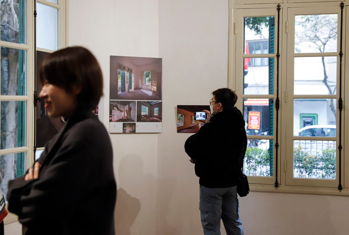 Việc trùng tu gặp nhiều khó khăn do đây là biệt thự tư nhân, do đó, không có hồ sơ lưu trữ ngoài một bức ảnh chụp gia đình chủ nhà đứng trước biệt thự. Trước khi tiến hành công tác bảo tồn, sửa chữa, các chuyên gia đã triển khai nhiều hoạt động đánh giá hiện trạng, thám sát các lớp vật liệu để làm rõ các yếu tố nguyên gốc phục vụ cho trùng tu.