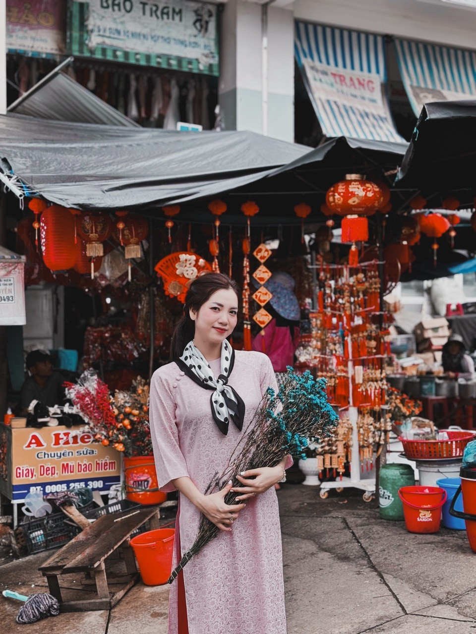 Gioi tre thich thu voi tip chup anh Tet xua voi ao dai-Hinh-6