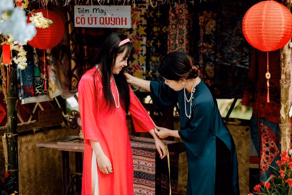 Gioi tre thich thu voi tip chup anh Tet xua voi ao dai-Hinh-7