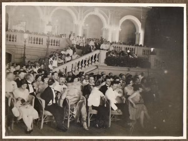 Theo các tư liệu lịch sử, vua Xiêm đã công du Sài Gòn từ ngày 14-16/4/1930.