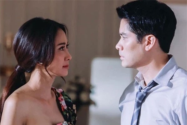 Sau 49 ngày bố mất, chị dâu tuyên bố một điều choáng váng Sau 49 ngay bo mat, chi dau tuyen bo mot dieu choang vang