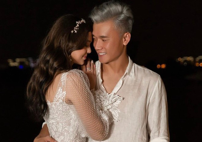 Vo Tay Bui Tien Dung duoc mot dua be nhan lam me, phan ung ra sao?