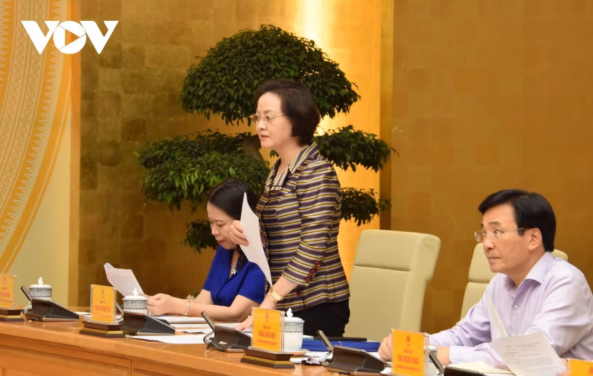 Thu tuong chu tri phien hop Hoi dong Thi dua - Khen thuong Trung uong-Hinh-3