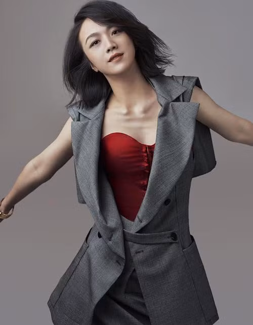 Doi tu kin tieng ky la cua 