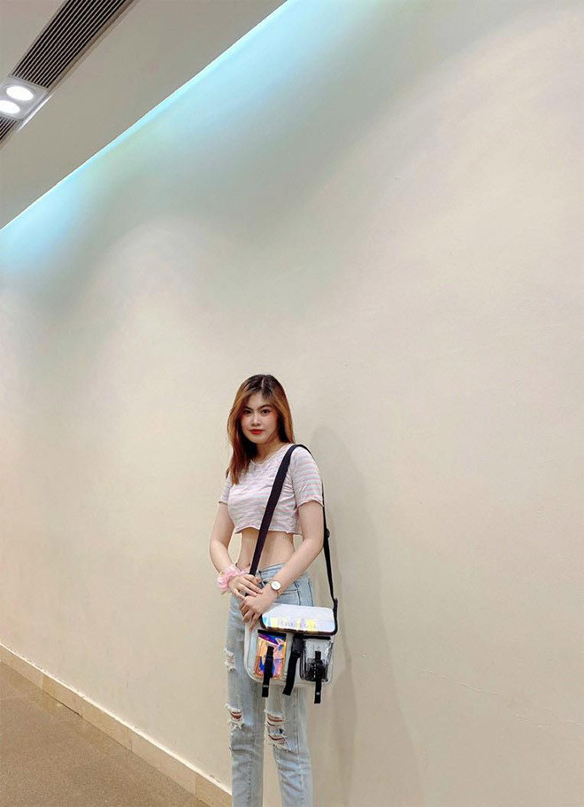 Cô gái lột xác nóng bỏng khiến tình cũ xin yêu lại từ đầu - Hình 7 Co gai lot xac nong bong khien tinh cu xin yeu lai tu dau-Hinh-7